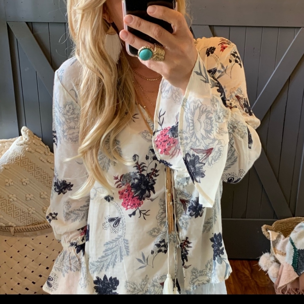 Boho Tassel Tie Floral Blouse